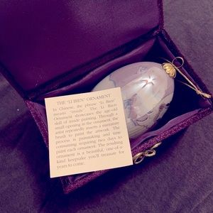 Le Bien Hand Painted Angel Glass Christmas Tree Ornament. 2005 design-Teardrop